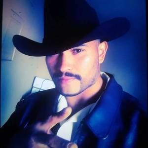 Meet your Posher, Juan